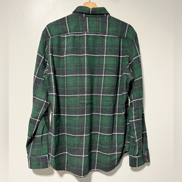 J.Crew Wallace & Barnes Men’s Green Plaid Flannel Shirt, 100% Cotton, Sz Medium - Picture 13 of 14